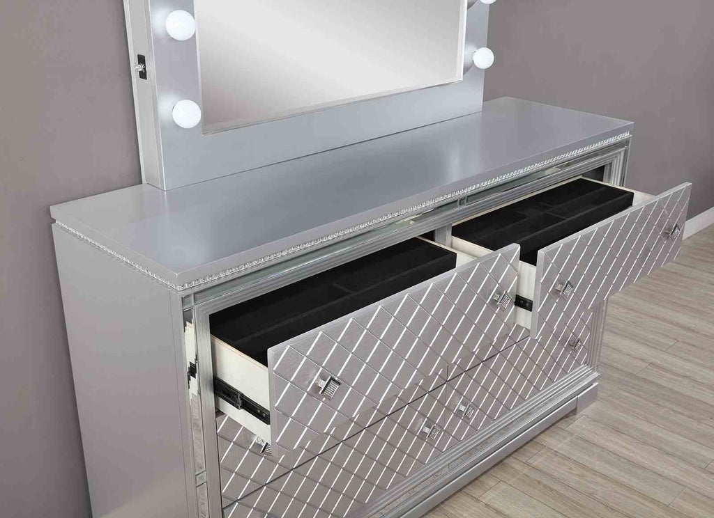 Belleterre - Dresser, Silver