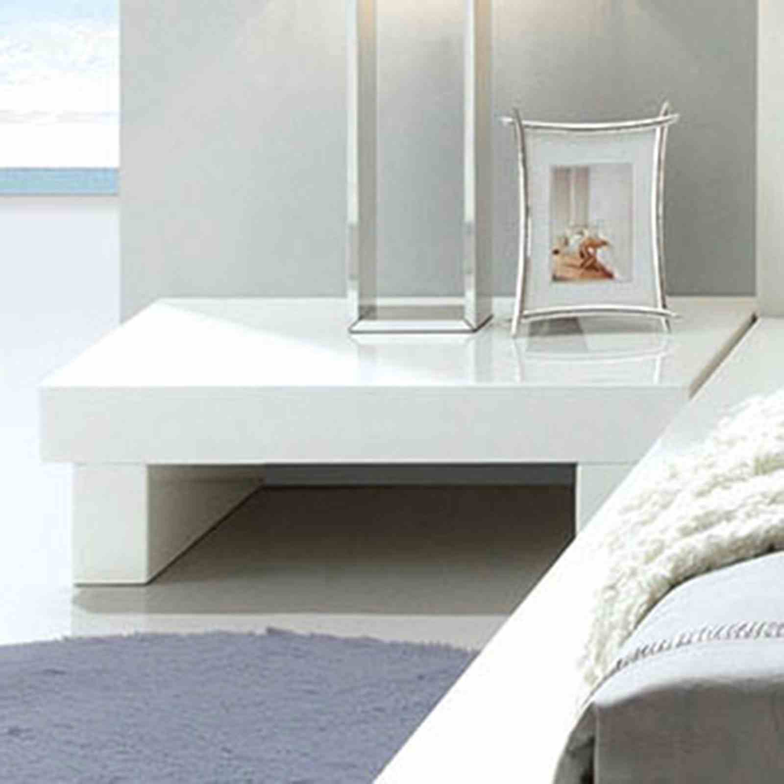 Christie - Nightstand