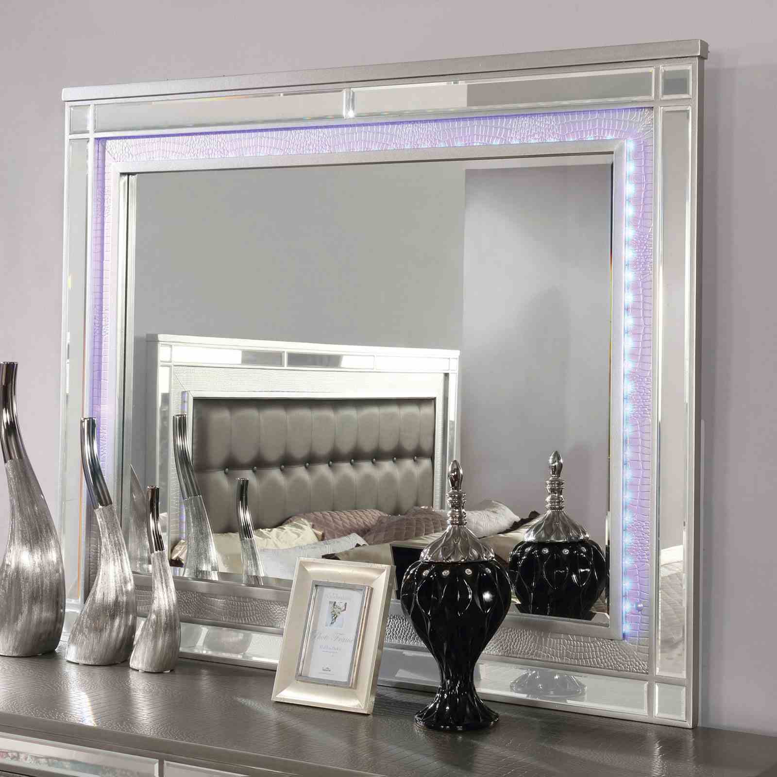 Brachium - Dresser, Silver