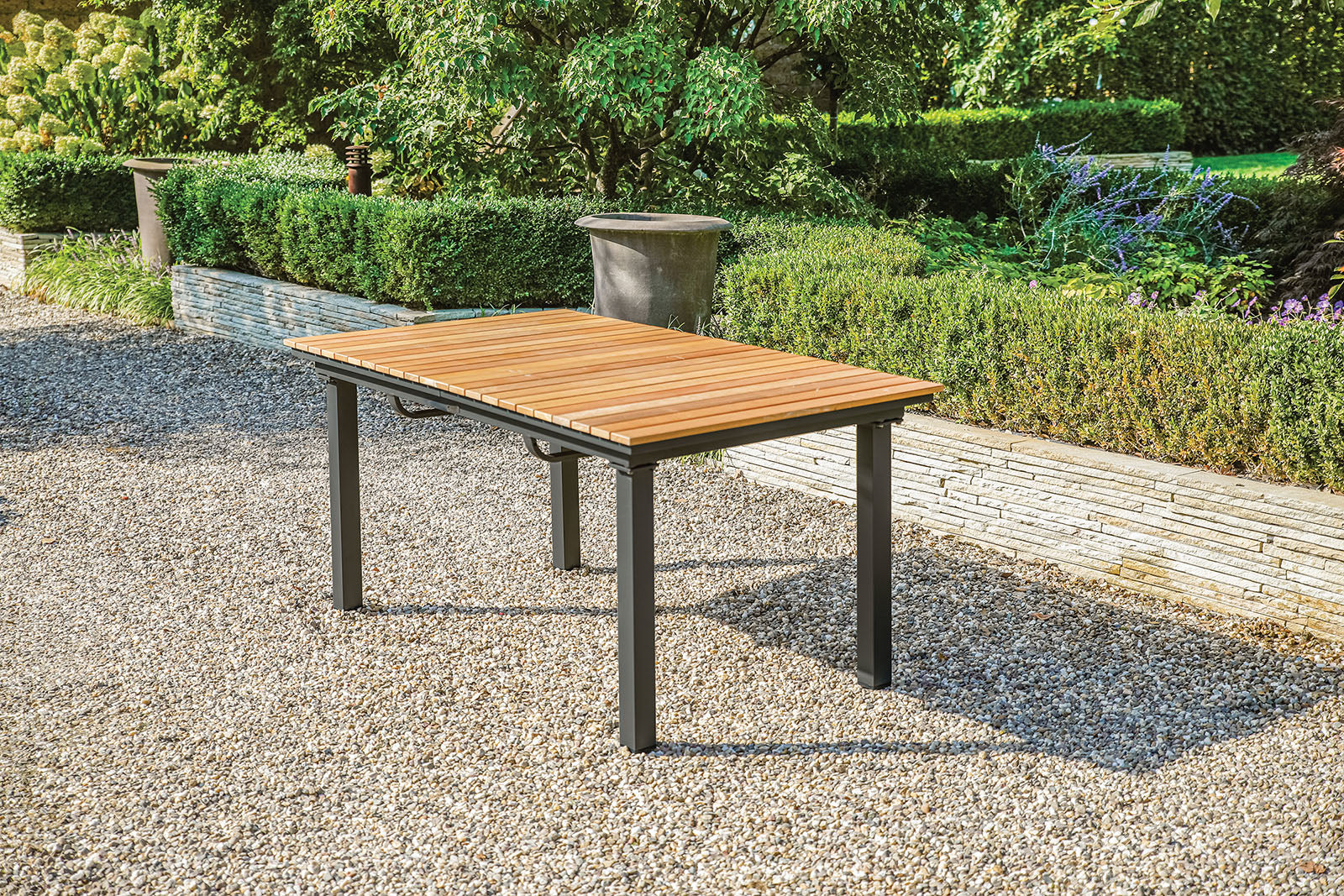 Mackay - 6 Pc. Patio Dining Set w/ 2 Ottomans