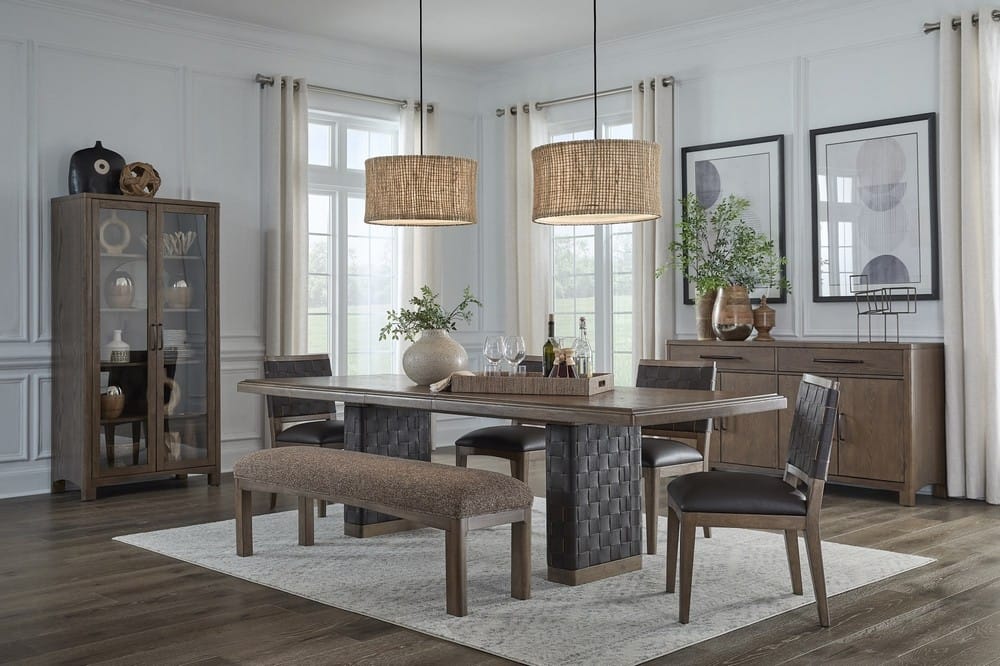Arden Curio Cabinet YK2R80 in Tavern Brown