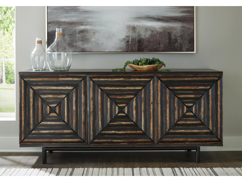 Fair Ridge Accent Cabinet A4000573 in Distressed Black